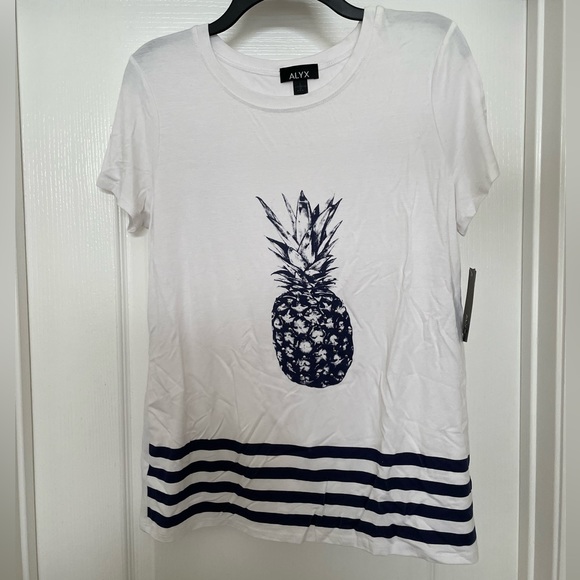 Alyx Tops - Alyx Cruise Control short sleeve top size Large- white with navy pineapple NWT